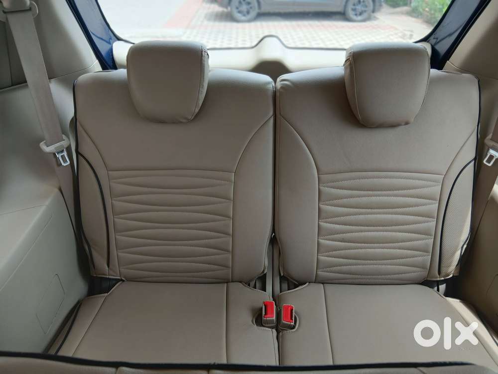Maruti Suzuki Ertiga 1.5 Vxi, 2025, Petrol