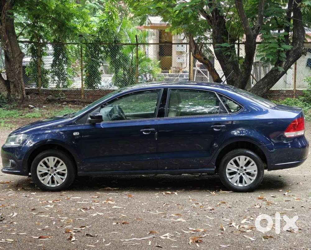 Volkswagen Vento 1.2 Tsi Highline Plus At, 2014, Petrol