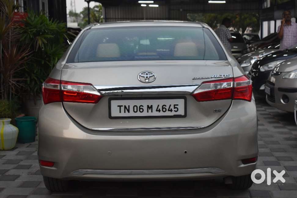 Toyota Corolla Altis [2011-2014] 1.8 Vl At, 2014, Petrol