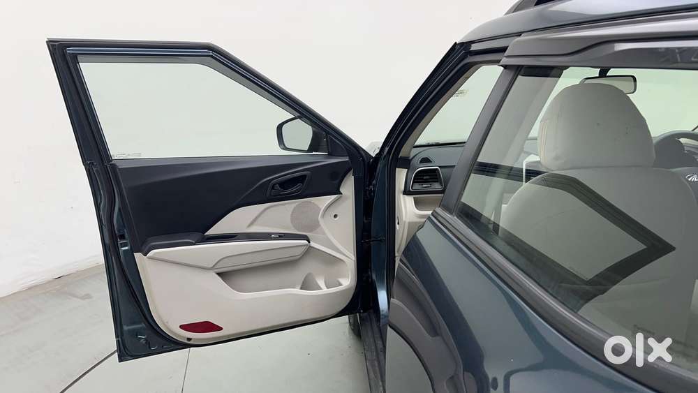 Mahindra Xuv300 W6, 2020, Petrol