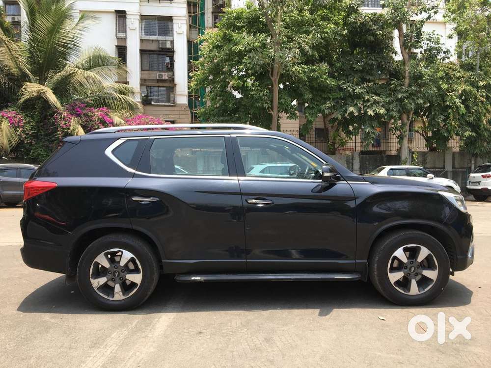 Mahindra Alturas G4 4wd At, 2021, Diesel