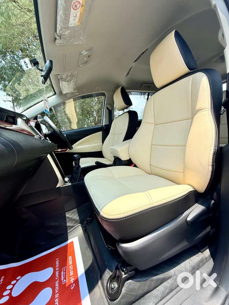 Toyota Innova Crysta 2.4 G Mt, 2023, Diesel