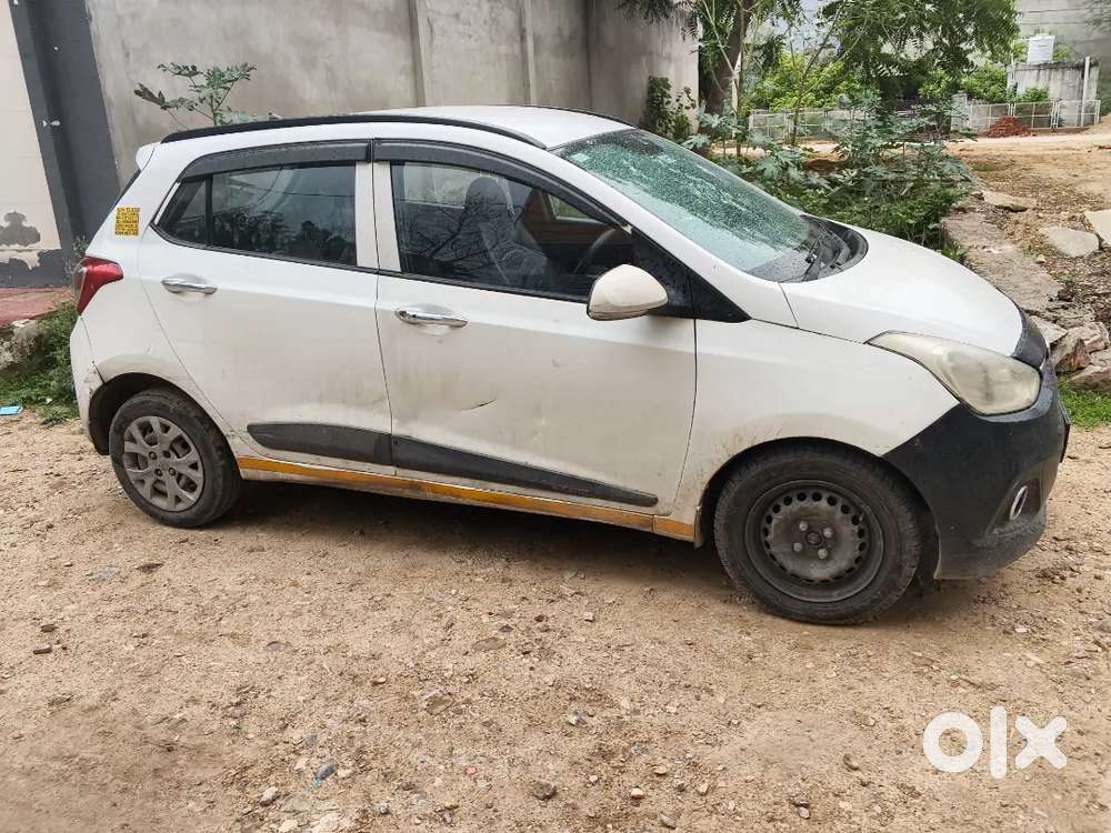Hyundai Grand I10 Sportz 2014