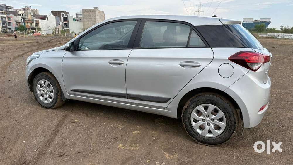 Hyundai I20 Petrol Spotz, 2016, Petrol