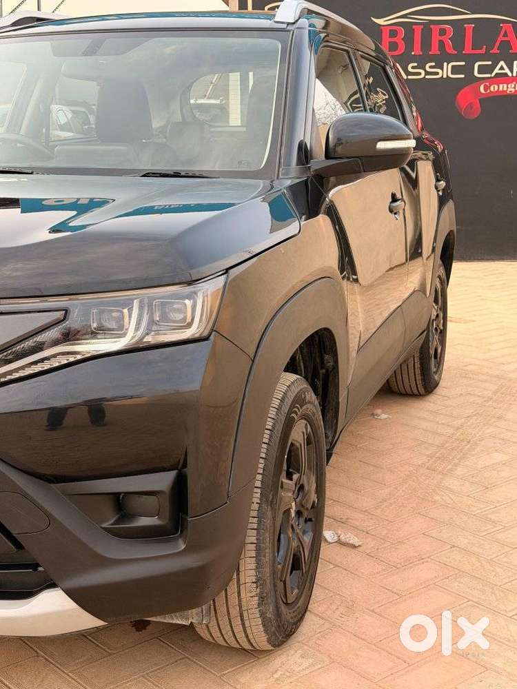 Maruti Suzuki Brezza 1.5 Zxi At Smart Hybrid, 2025, Petrol