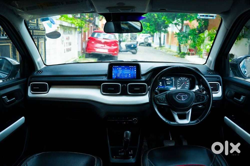 Tata Punch Creative Amt, 2022, Petrol
