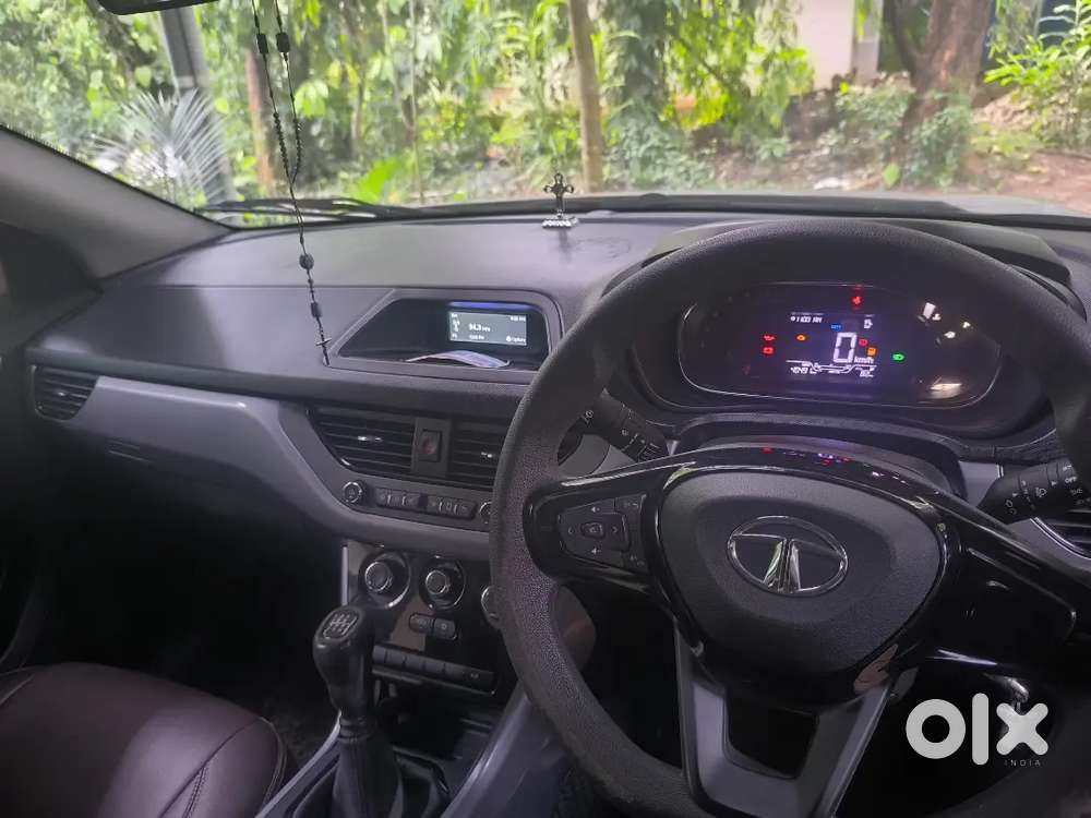 Tata Nexon 2021 Petrol
