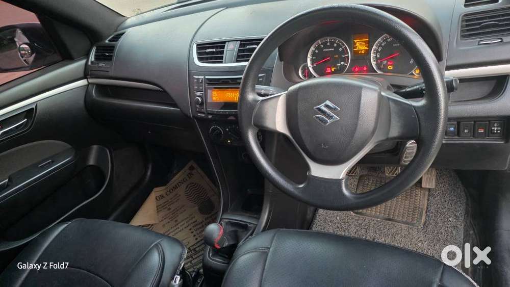 Maruti Suzuki Swift 1.2 Vxi Deca Limited Edition, 2015, Petrol