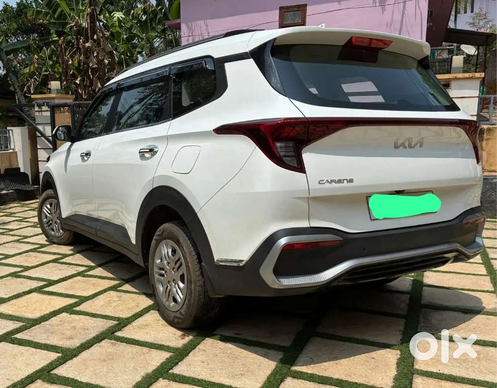 Kia Carens 2022 Petrol 8750 Km Driven
