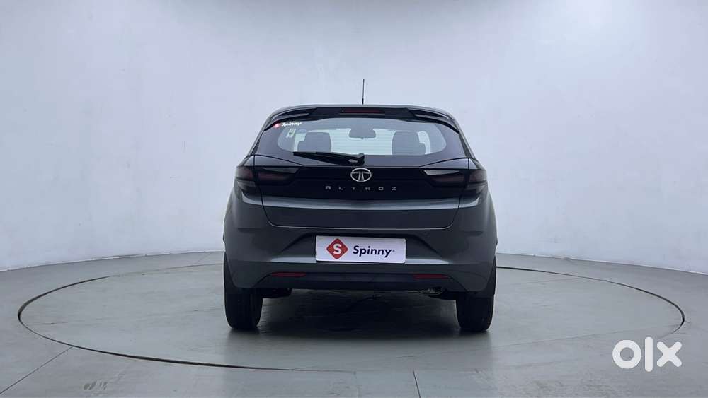 Tata Altroz Xz, 2023, Petrol