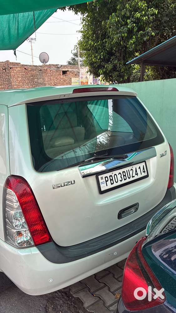 Isuzu Mu 7 Diesel 2015