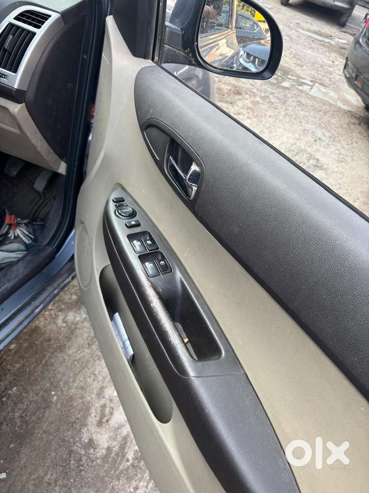 Hyundai I20 1.4 Sportz, 2011, Petrol