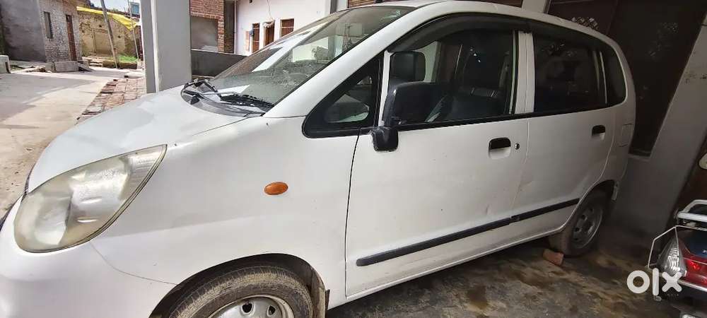 Maruti Suzuki Zen 2012 Green Lxi