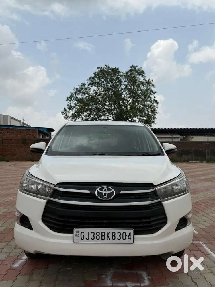 Toyota Innova 2.5 2019