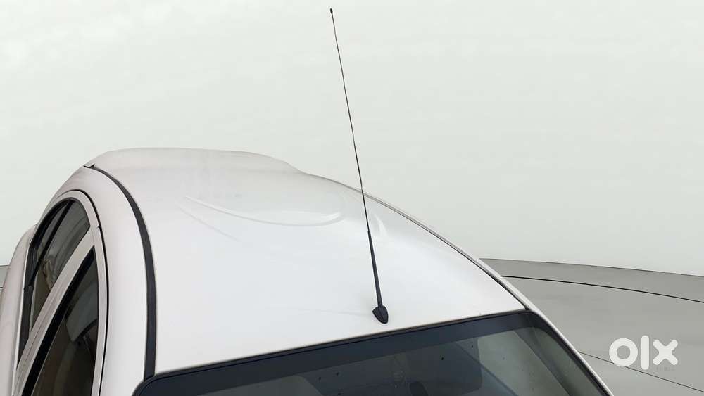 Nissan Micra Active Xv, 2015, Petrol