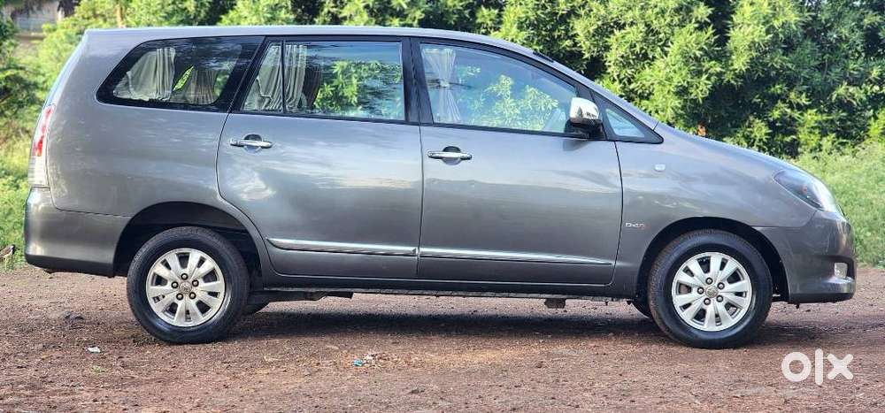 Toyota Innova 2.5 Vx 8 Str, 2009, Diesel