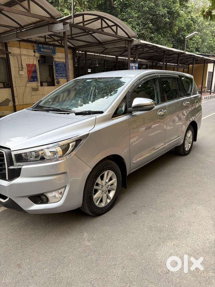 Toyota Innova Crysta 2.7 Gx At 8s, 2023, Diesel