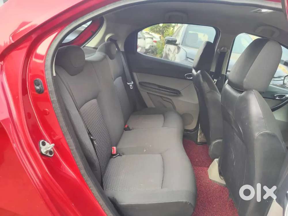 Tata Tiago Revotron Xz 2019
