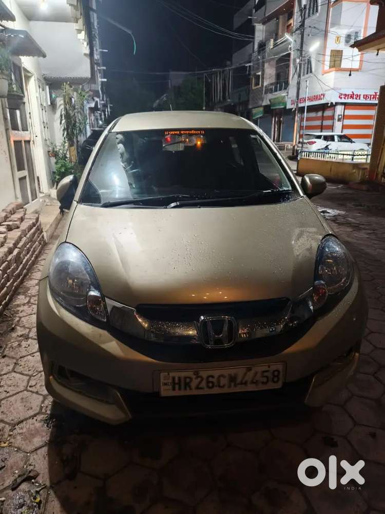 Honda Mobilio 2015 Model