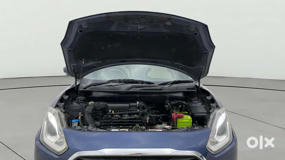 Maruti Suzuki Swift Dzire Zxi + Amt, 2019, Petrol
