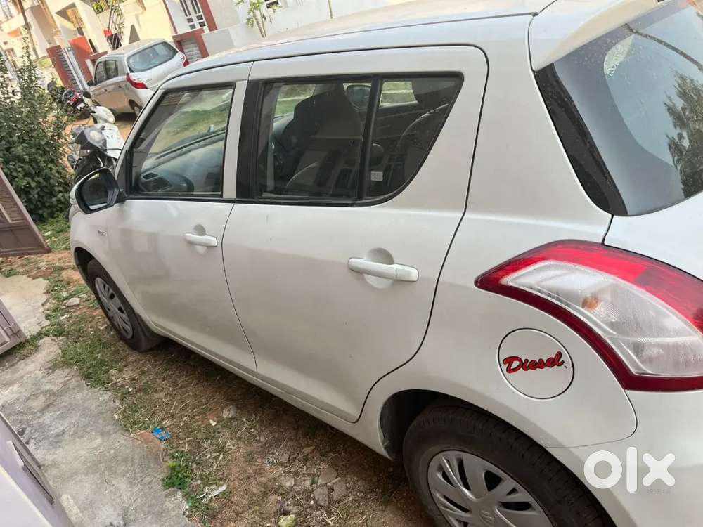 Maruti Suzuki Swift 2015 Diesel 78000 Km Driven