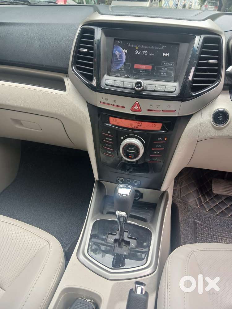 Mahindra Xuv300 W8 Option, 2022, Petrol
