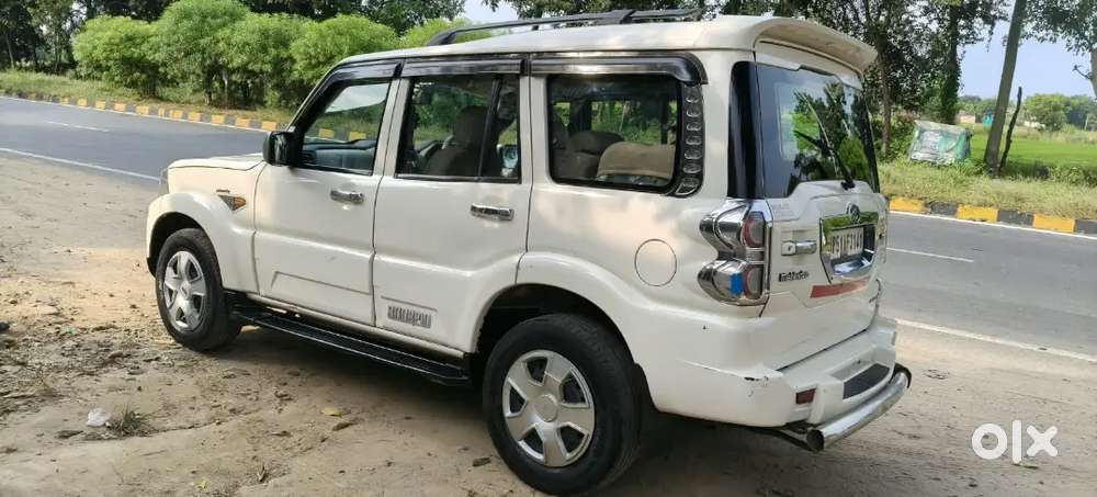 Mahindra Scorpio 2016 Deasal Manual
