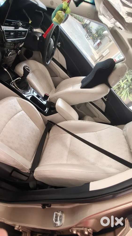 Mahindra Xuv 3xo 2024 Petrol 11800 Km Driven