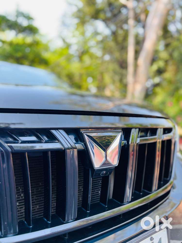 Mahindra Xuv700 2.2 Ax 7 Diesel At Str, 2024, Diesel