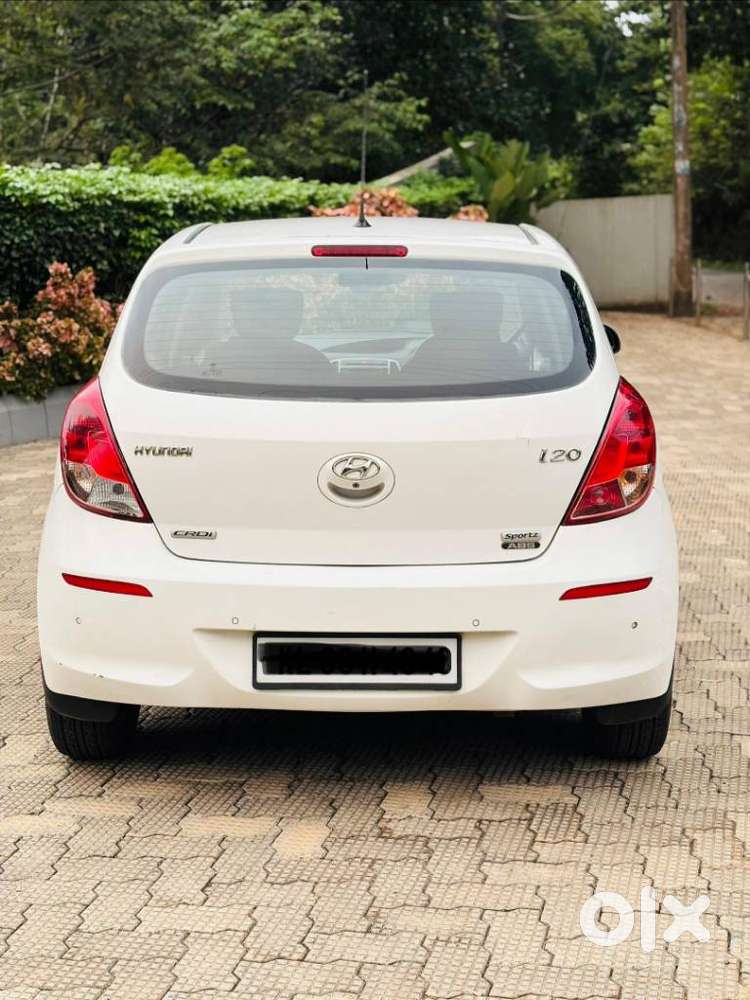 Hyundai I20 Diesel Sportz, 2014, Diesel