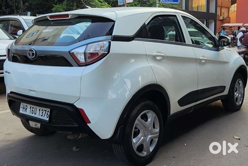 Tata Nexon 1.2 Revotron Xm, 2018, Diesel