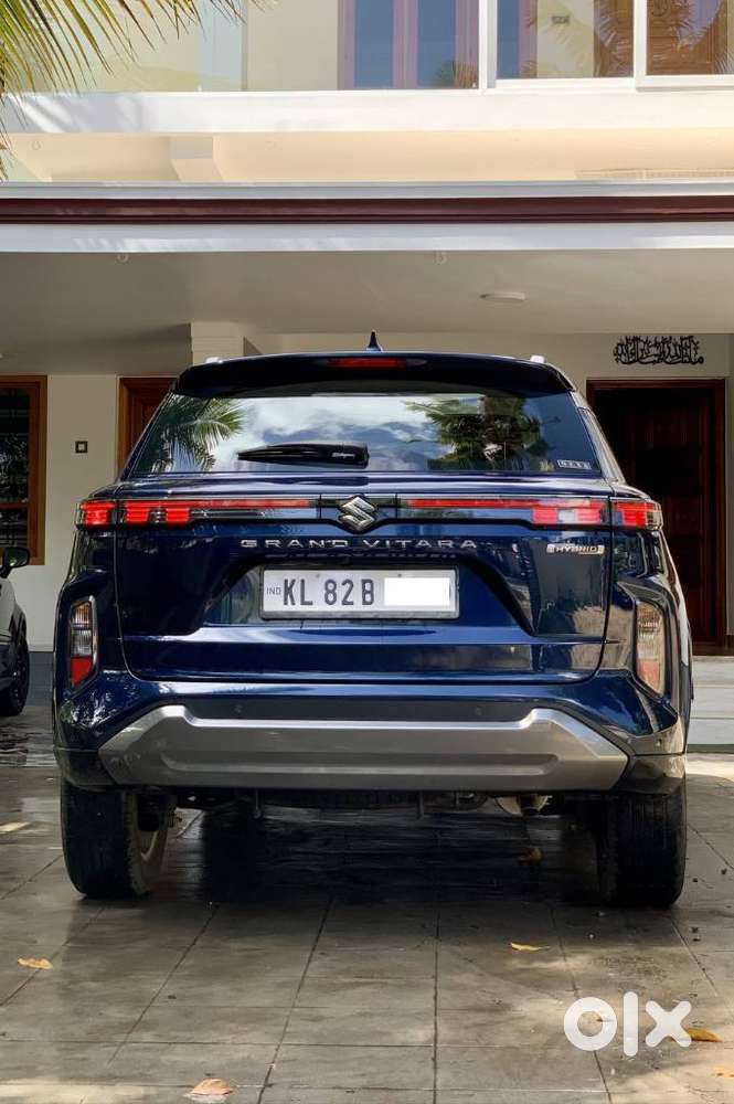 Maruti Suzuki Grand Vitara 1.5 Zeta Plus Intelligent Hybrid Ecvt, 20..