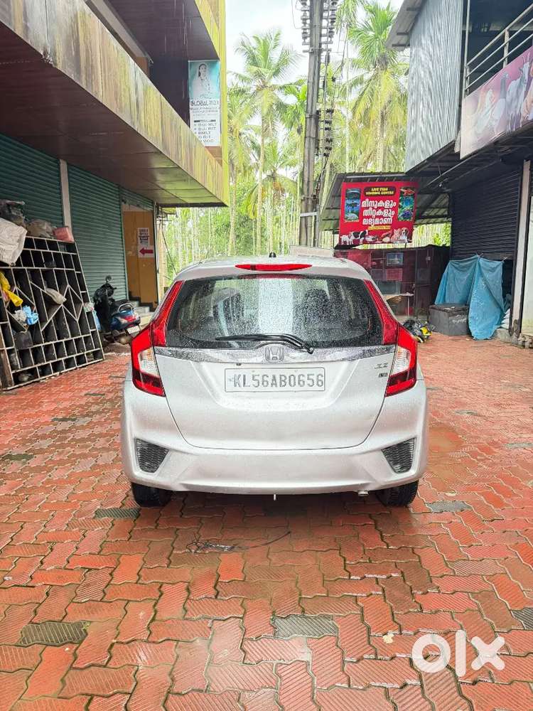 Honda Jazz V Automatic 2016
