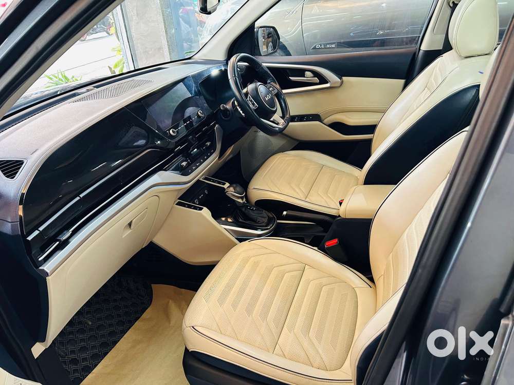Kia Carens Luxury (o)1.5 Diesel At 7 Str, 2022, Diesel