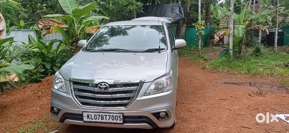 Toyota Innova Diesel 2012 Car