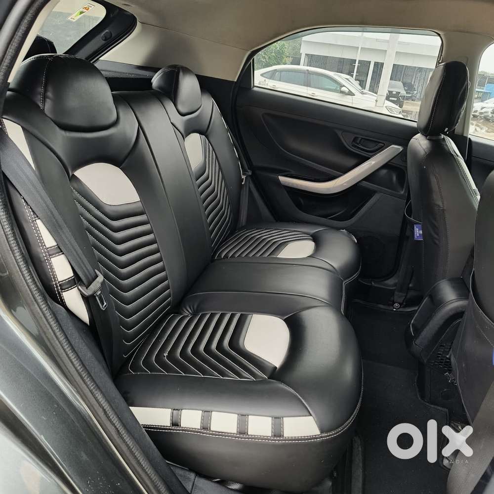 Tata Nexon 1.2 Revotron Xma Amt (s), 2023, Petrol