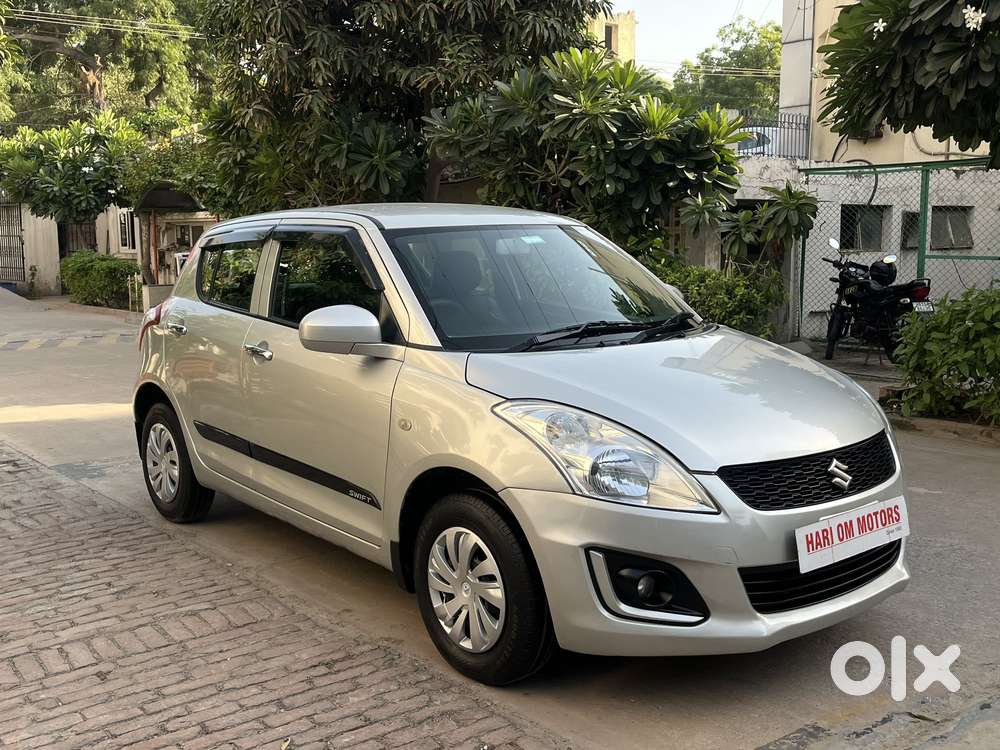 Maruti Suzuki Swift Lxi Option, 2017, Petrol