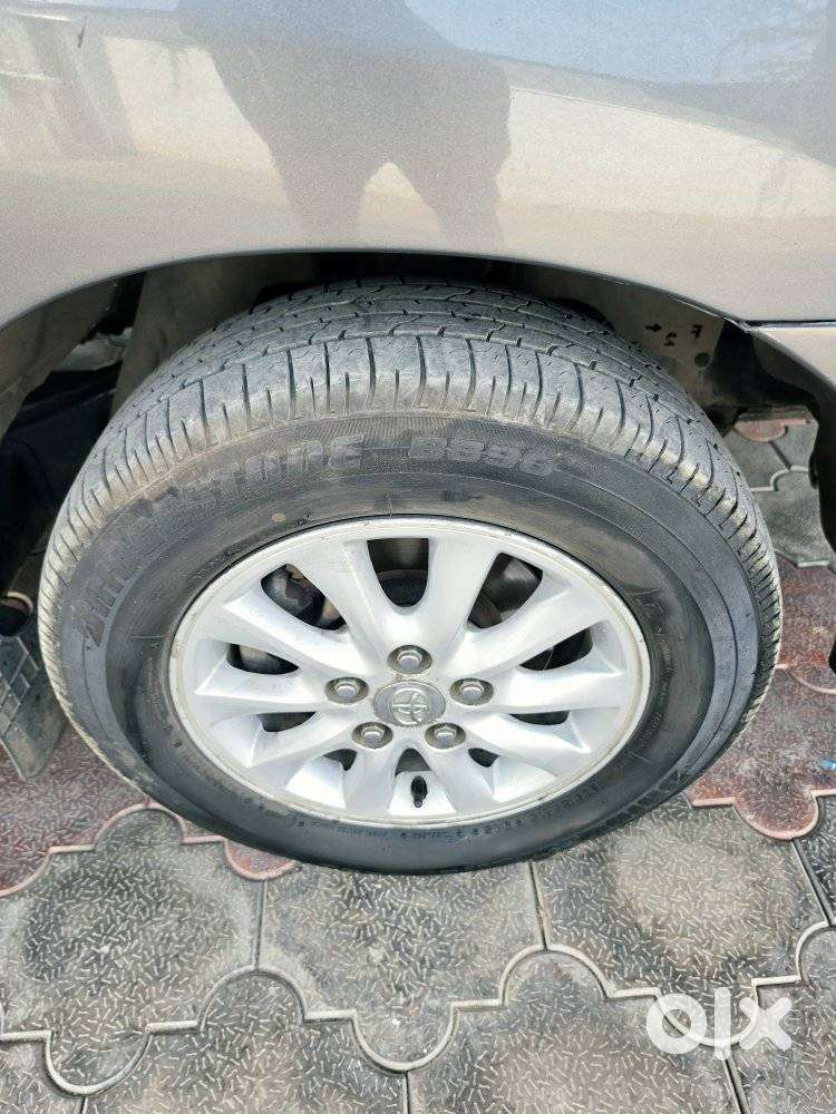 Toyota Innova 2.5 Vx 8 Str, 2012, Diesel