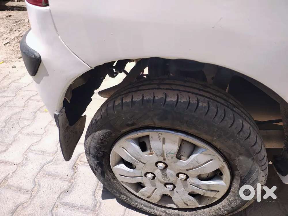 Cng Or Petrol Or Ac