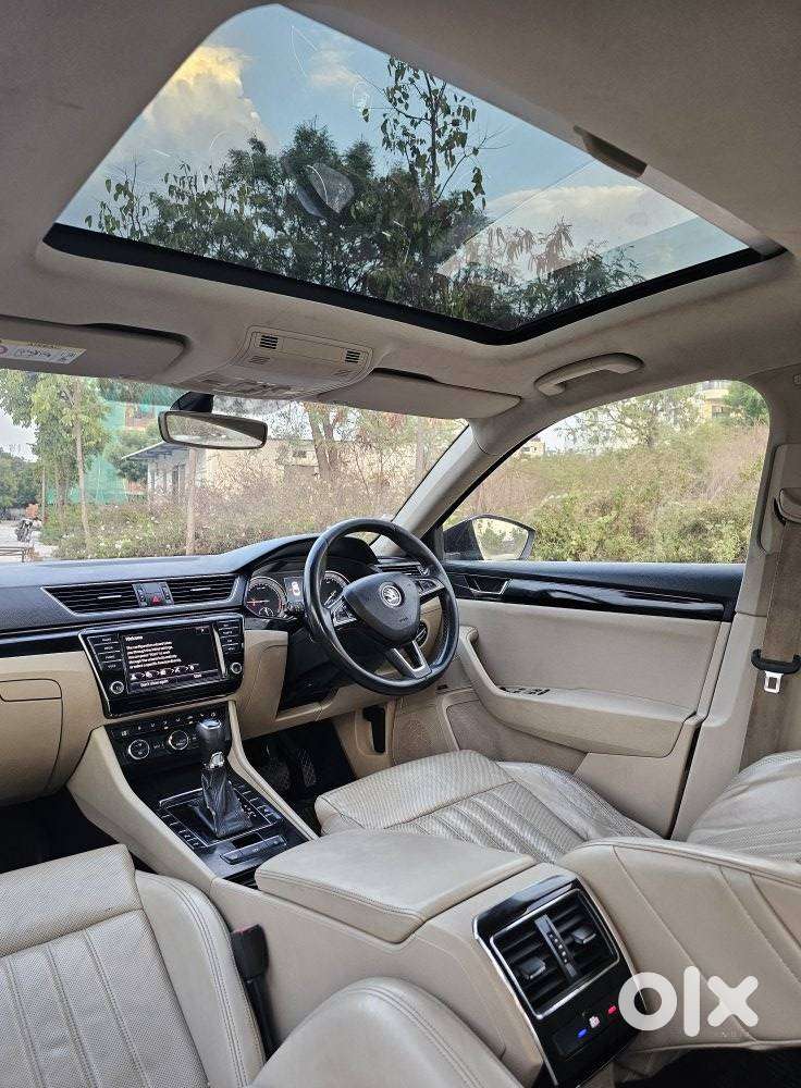Skoda Superb Elegance Tdi 2.0 At, 2017, Diesel