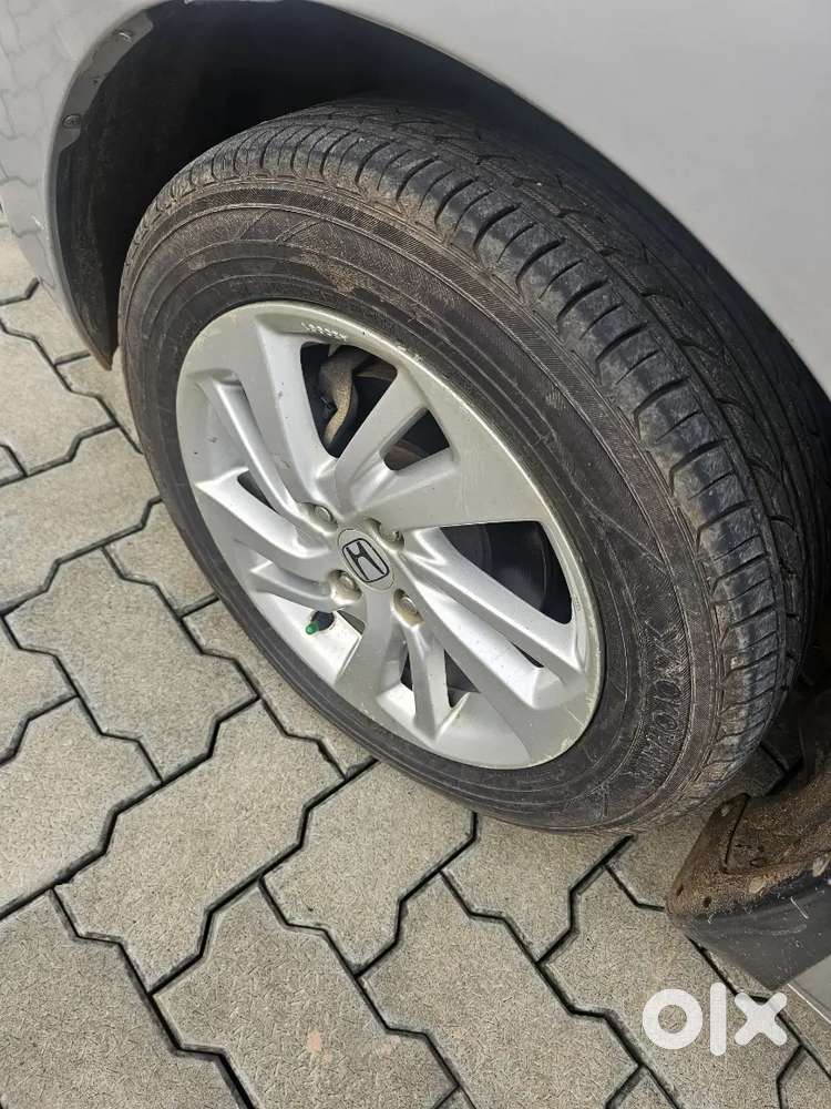 Honda Jazz I-vtec 2015