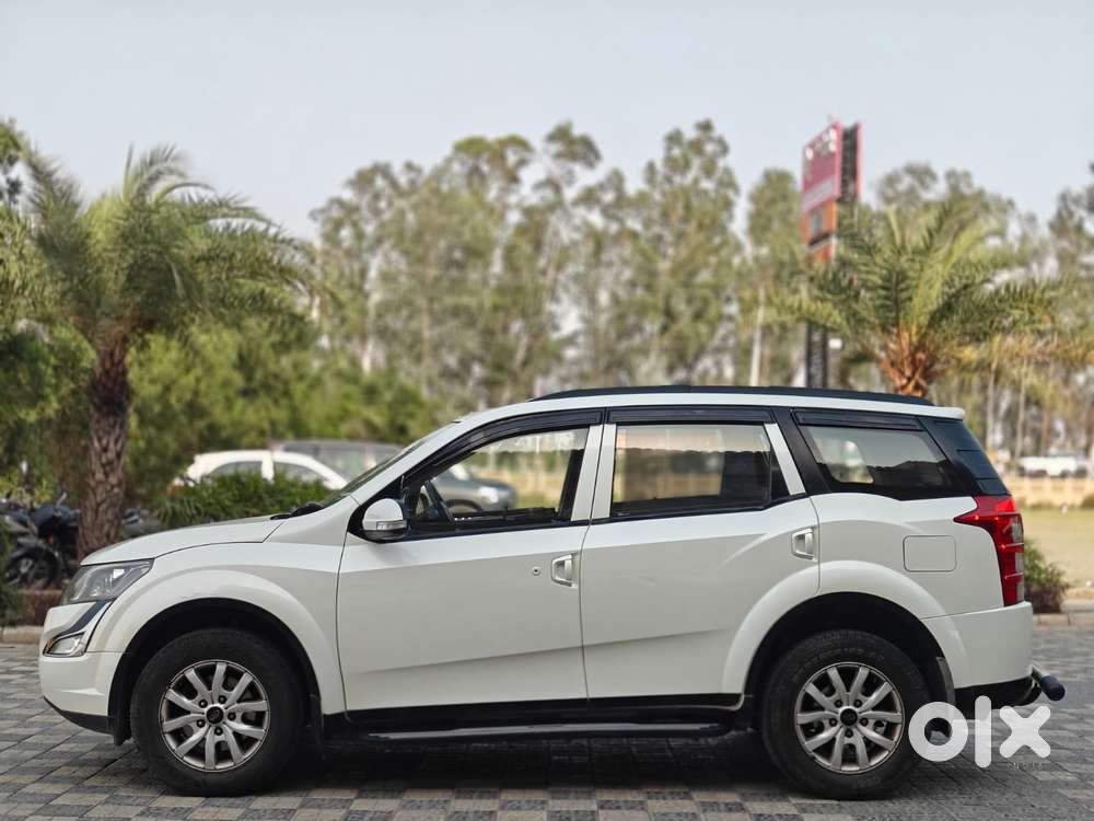 Mahindra Xuv500 W10 Awd, 2016, Diesel