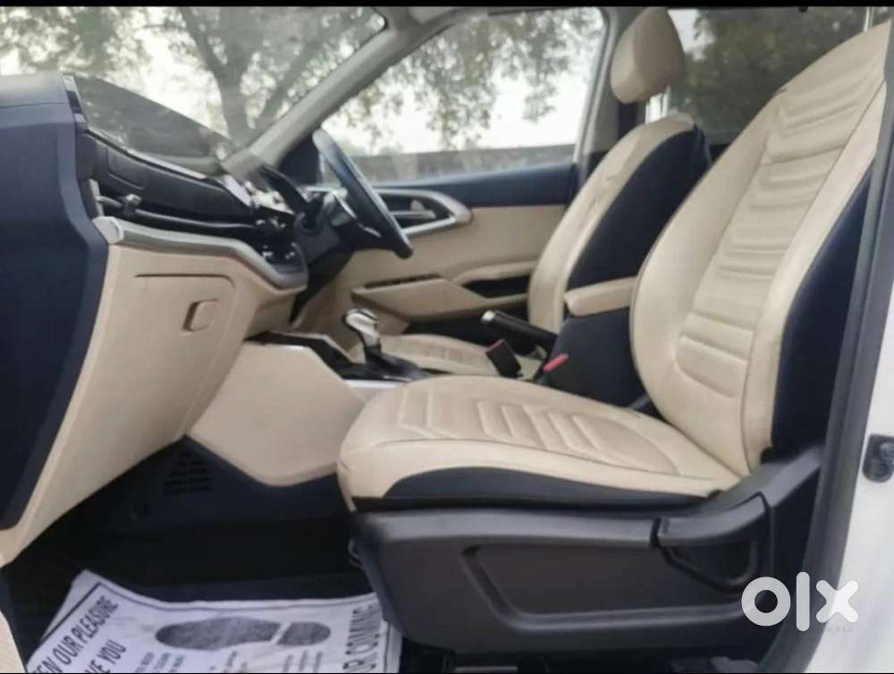 Excellent Condition 2023 Kia Carens Petrol Under Warranty Till 2028