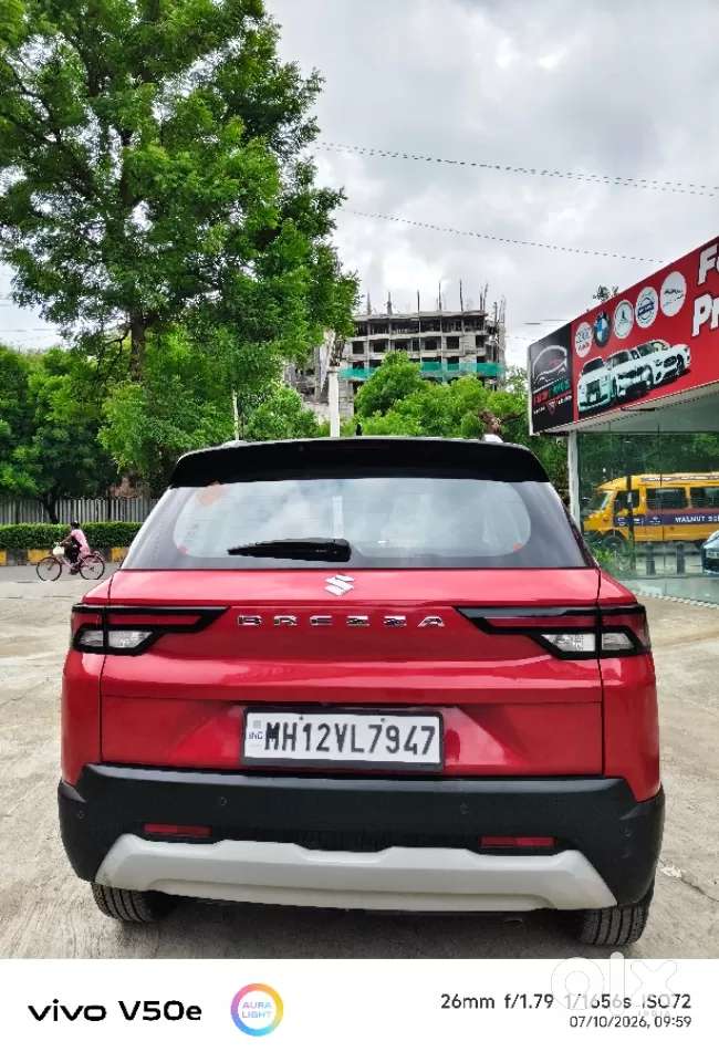 Maruti Suzuki Brezza 1.5 Zxi Cng Dual Tone, 2023, Petrol