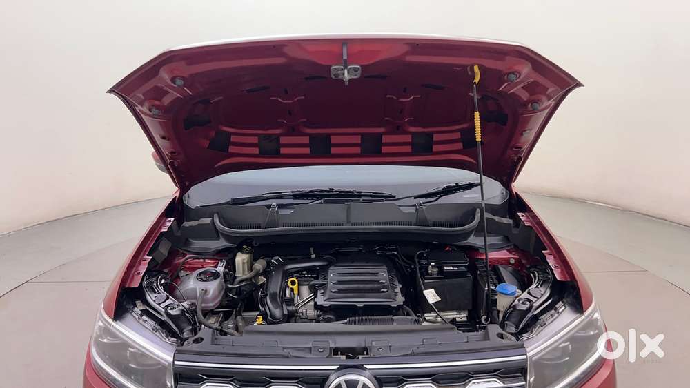 Volkswagen Taigun Topline 1.0 Tsi At (electric Seats), 2022, Petrol