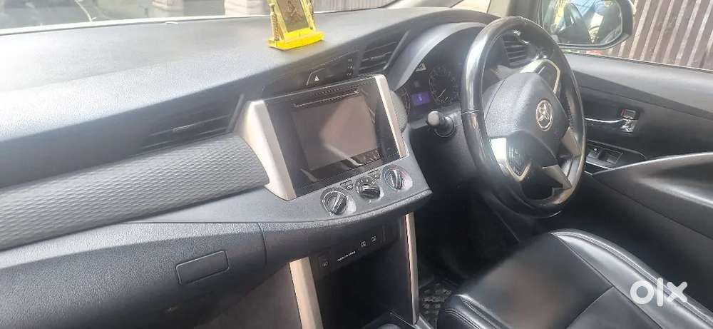 Toyota Innova Crysta 2019