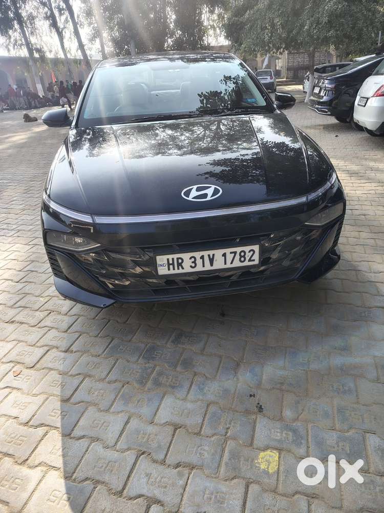 Hyundai New Verna Petrol Manual 2025 Black