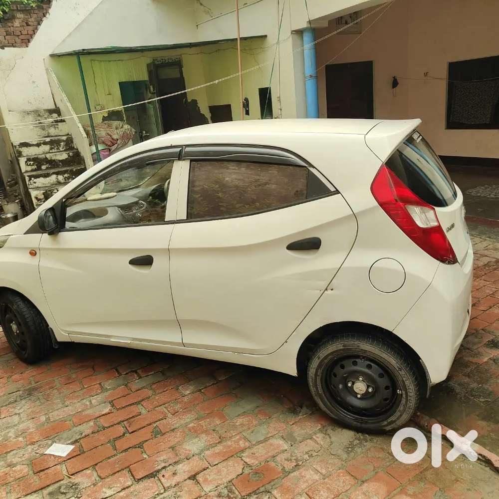 Hyundai Eon Magna+ 2012 Petrol