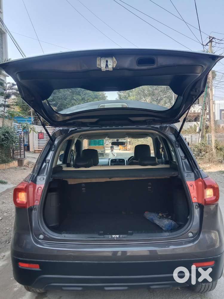 Maruti Suzuki Brezza 1.5 Vxi At Smart Hybrid, 2021, Petrol