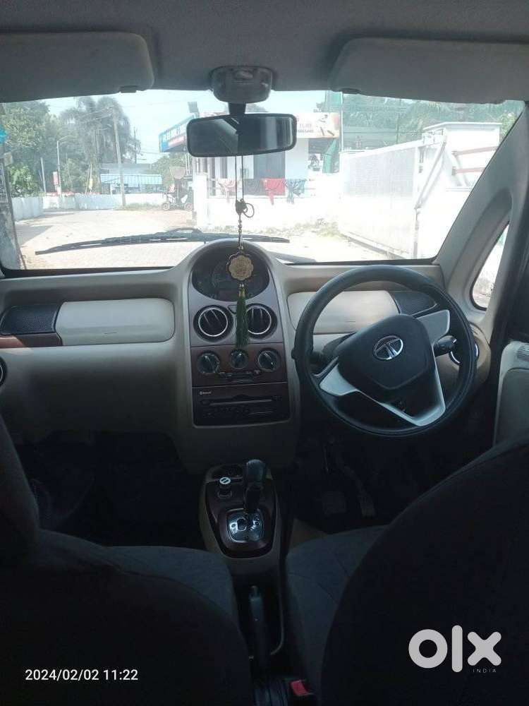 Tata Nano Genx Xta, 2016, Petrol